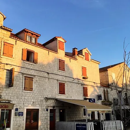 Feral Apartment Trogir